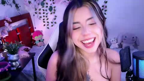 Snapshot of kittyuwu_ chatting on 03-23-26, 09:52 Kittyuwu online show from 03-23-26, 09:52