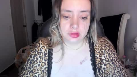 kittywantslove23 online show from 09-20-25, 10:44