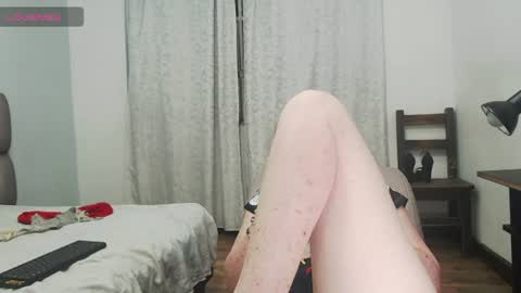 kittywhiteass online show from 08-04-26, 12:03