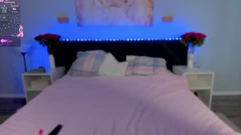 Snapshot of kittyy_cuttie chatting on 10-14-25, 08:26 kittyy online show from 10-14-25, 08:26