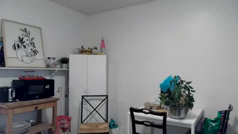 Kittyymaze online show from 06-18-26, 12:53