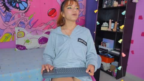 Kitty Zen online show from 12-21-24, 05:51