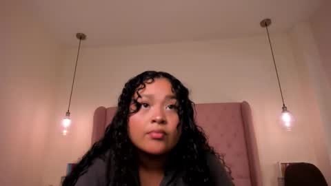 Kitty Hill online show from 11-21-25, 04:55