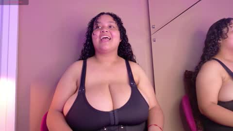 Kitty Hill online show from 03-08-26, 02:04