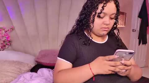Kitty Hill online show from 06-26-26, 04:06