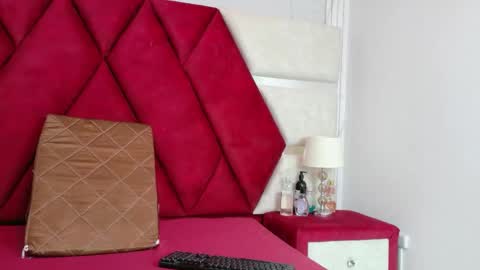Luisa y Jairo online show from 06-06-26, 12:10