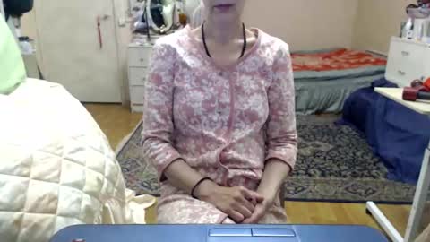 KiuminBerry online show from 11-15-25, 10:23
