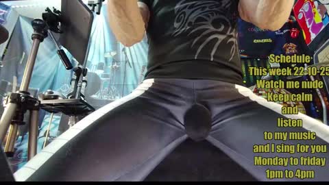 Snapshot of kiveuxmakeu chatting on 09-26-25, 04:55 kiveuxmakeu online show from 09-26-25, 04:55