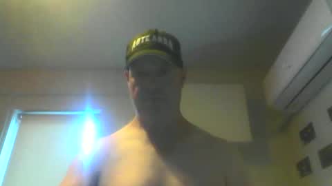 Snapshot of kiwiguy19773 chatting on 12-28-24, 05:02 kiwiguy19773 online show from 12-28-24, 05:02