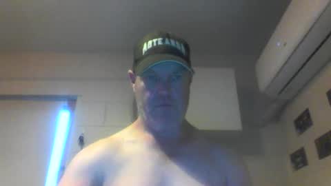 Snapshot of kiwiguy19773 chatting on 12-30-24, 05:37 kiwiguy19773 online show from 12-30-24, 05:37