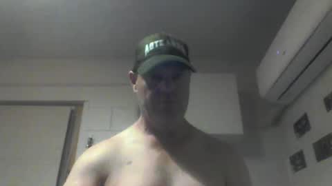 Snapshot of kiwiguy19773 chatting on 01-21-25, 09:24 kiwiguy19773 online show from 01-21-25, 09:24