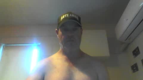 Snapshot of kiwiguy19773 chatting on 01-26-25, 06:28 kiwiguy19773 online show from 01-26-25, 06:28