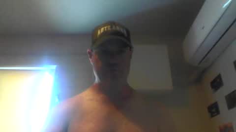 Snapshot of kiwiguy19773 chatting on 02-23-25, 11:36 kiwiguy19773 online show from 02-23-25, 11:36