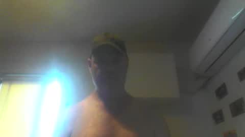 Snapshot of kiwiguy19773 chatting on 12-14-25, 11:20 kiwiguy19773 online show from 12-14-25, 11:20