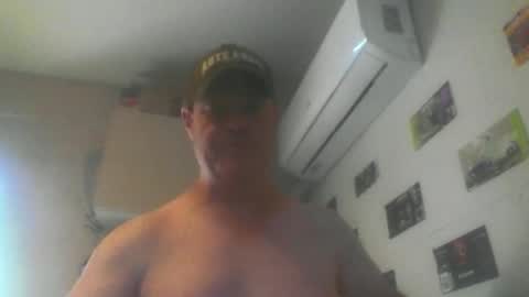kiwiguy19773 online show from 04-01-26, 11:24