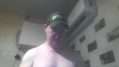 Snapshot of kiwiguy19773 chatting on 07-10-26, 10:18 kiwiguy19773 online show from 07-10-26, 10:18