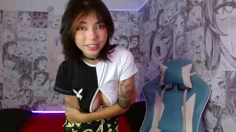 kiyu online show from 02-26-25, 11:37