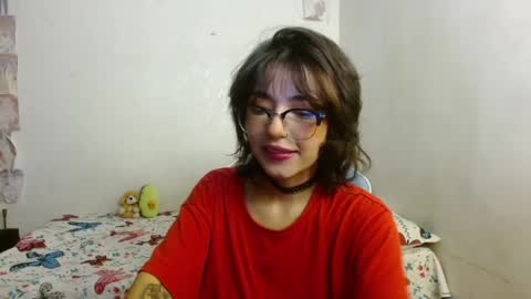 kiyu online show from 05-19-26, 02:51