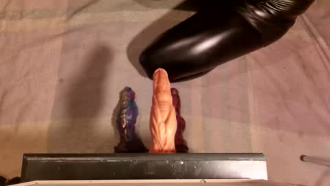 klamstrakur1 online show from 10-11-25, 09:24