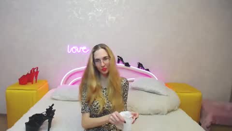 Klary online show from 03-05-25, 02:12