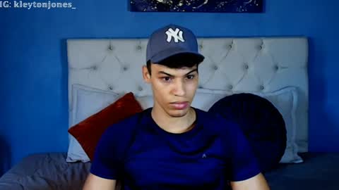 klaton__ online show from 05-06-26, 03:39