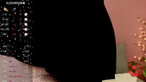 Klee online show from 10-20-25, 04:13