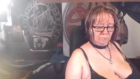 Snapshot of kleiner_teufel chatting on 07-29-26, 06:39 Michelle online show from 07-29-26, 06:39