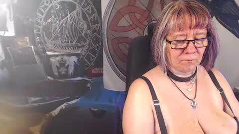 Snapshot of kleiner_teufel chatting on 08-01-26, 09:08 Michelle online show from 08-01-26, 09:08