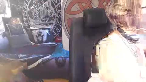 Snapshot of kleiner_teufel chatting on 08-08-26, 10:06 Michelle online show from 08-08-26, 10:06