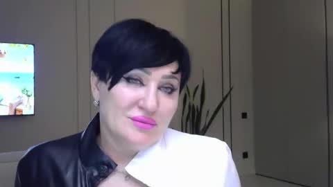 Snapshot of kleo901854860422 chatting on 05-07-26, 06:57 kleo901854860422 online show from 05-07-26, 06:57