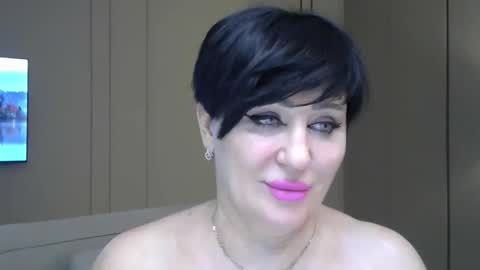 Snapshot of kleo901854860422 chatting on 05-17-26, 11:45 kleo901854860422 online show from 05-17-26, 11:45
