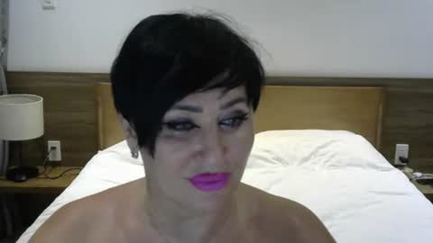 Snapshot of kleo901854860422 chatting on 07-05-26, 11:50 kleo901854860422 online show from 07-05-26, 11:50