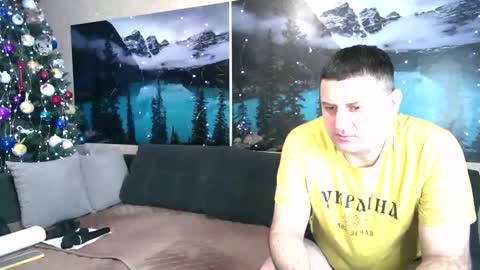 Snapshot of kleosnow chatting on 01-15-25, 09:35 Kleosnow online show from 01-15-25, 09:35