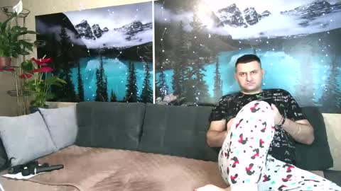 Snapshot of kleosnow chatting on 01-26-25, 10:12 Kleosnow online show from 01-26-25, 10:12