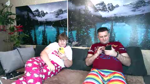Snapshot of kleosnow chatting on 01-26-25, 01:15 Kleosnow online show from 01-26-25, 01:15