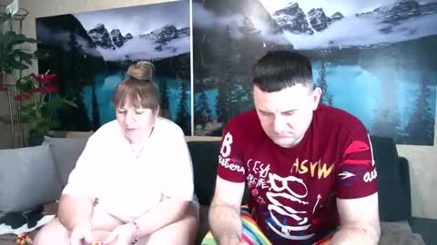 Snapshot of kleosnow chatting on 01-27-25, 09:00 Kleosnow online show from 01-27-25, 09:00