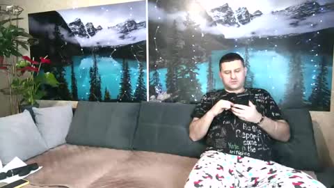 Snapshot of kleosnow chatting on 02-09-25, 09:26 Kleosnow online show from 02-09-25, 09:26
