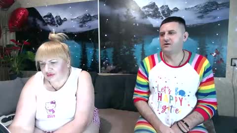 Snapshot of kleosnow chatting on 02-25-25, 06:09 Kleosnow online show from 02-25-25, 06:09