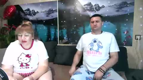 Snapshot of kleosnow chatting on 03-10-25, 09:18 Kleosnow online show from 03-10-25, 09:18