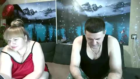Snapshot of kleosnow chatting on 03-11-25, 11:44 Kleosnow online show from 03-11-25, 11:44