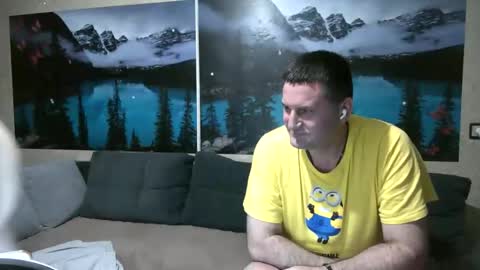 Snapshot of kleosnow chatting on 09-13-25, 08:30 Kleosnow online show from 09-13-25, 08:30