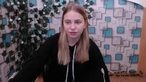 klerkarina online show from 12-08-24, 06:33