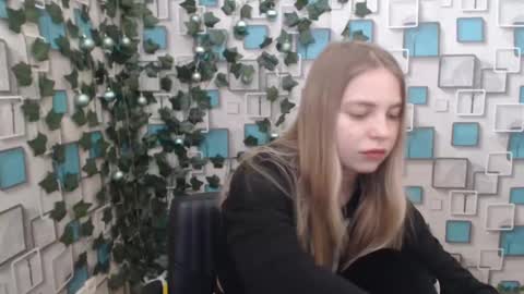 klerkarina online show from 01-20-25, 05:37