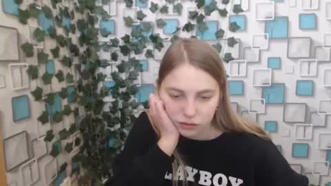 klerkarina online show from 02-19-25, 09:28