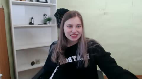 klerkarina online show from 02-23-25, 05:34
