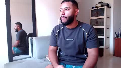 Snapshot of kleyton336 chatting on 02-12-26, 04:46 kleyton online show from 02-12-26, 04:46
