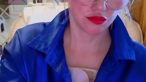 ALYONA online show from 02-06-25, 10:59