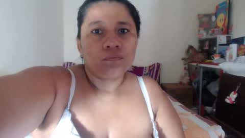 Kloe online show from 02-15-25, 07:39