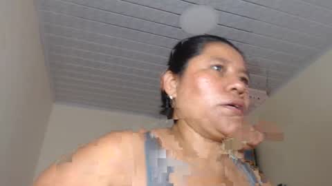 Kloe online show from 02-24-25, 04:58