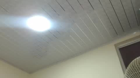 Kloe online show from 10-19-25, 09:04